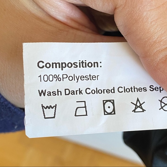 NWT Zaful Men’s Red/White/Black Hooded Swe… - Picture 5 of 5